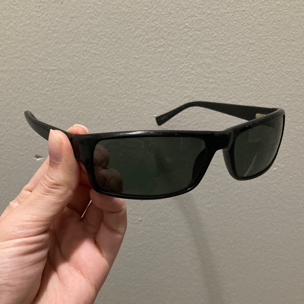 4/$10 - Black Fossil Sunglasses